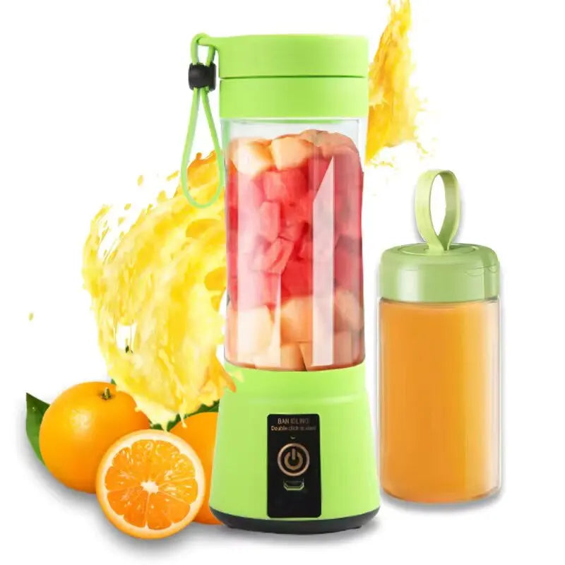 Portable blender/ smoothie maker. USB rechargeable.