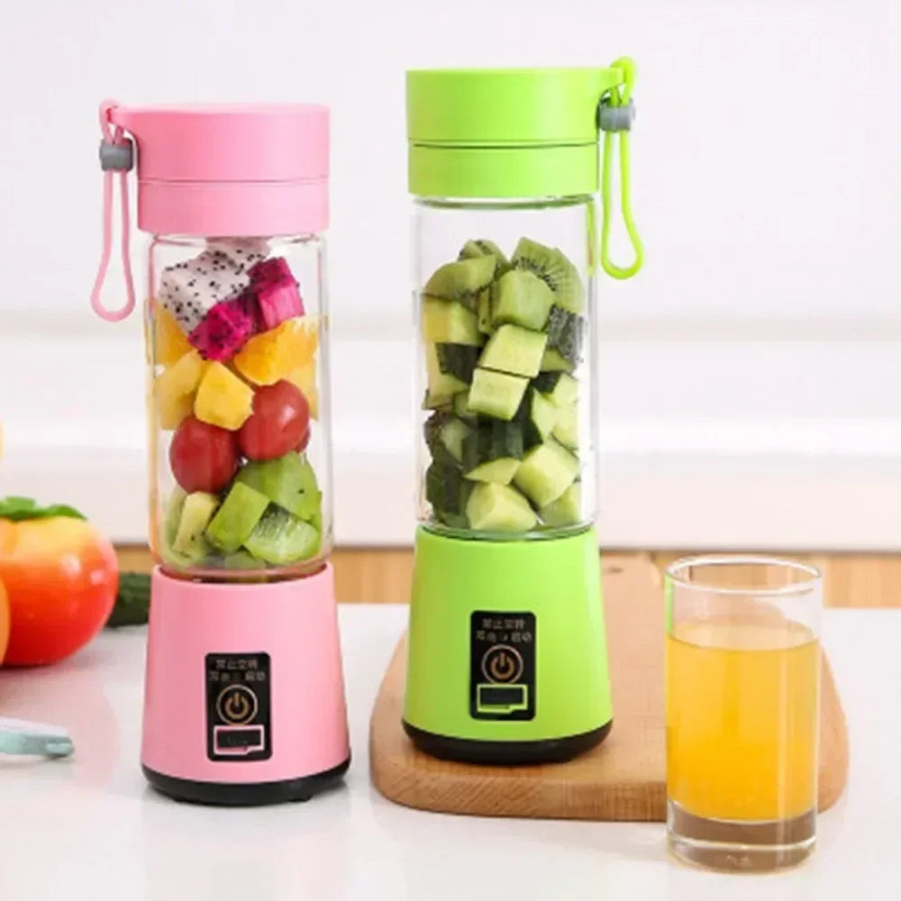 Portable blender/ smoothie maker. USB rechargeable.